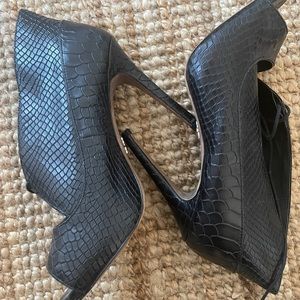 Black Snake Leather Peep Toe Bootie Heels Shoes by Pour La Victoire